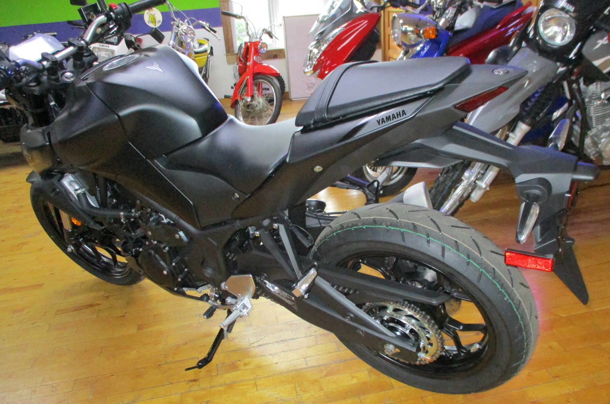 Yamaha Mt Hyper Naked Sport Bike Great Bike Stealth Black John E Harvey S Gasoline